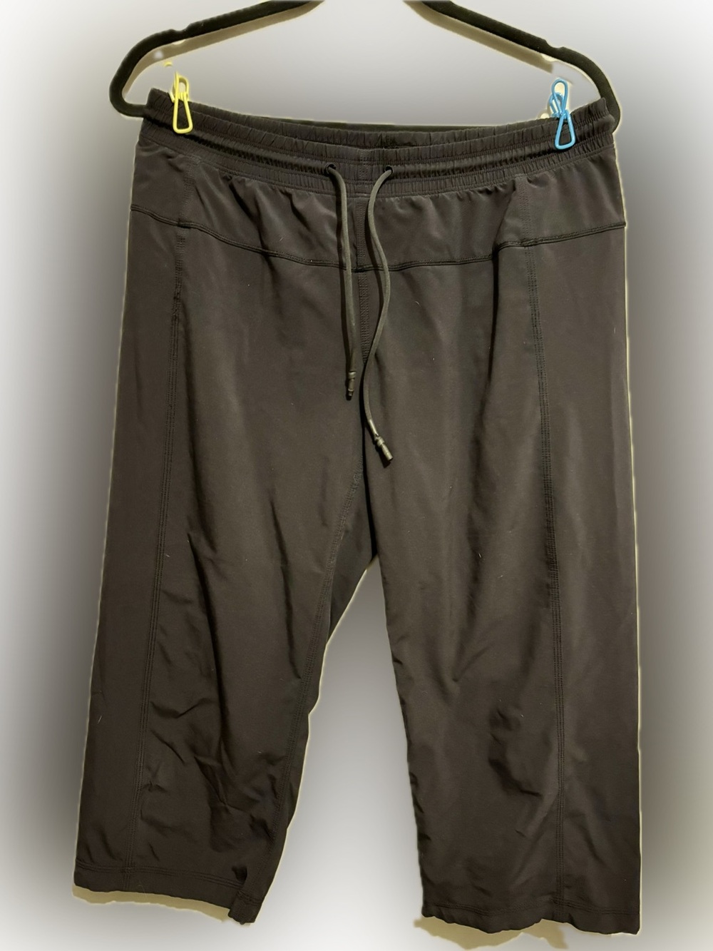 lululemon athletica Black Women's Capris with Drawstring Waist